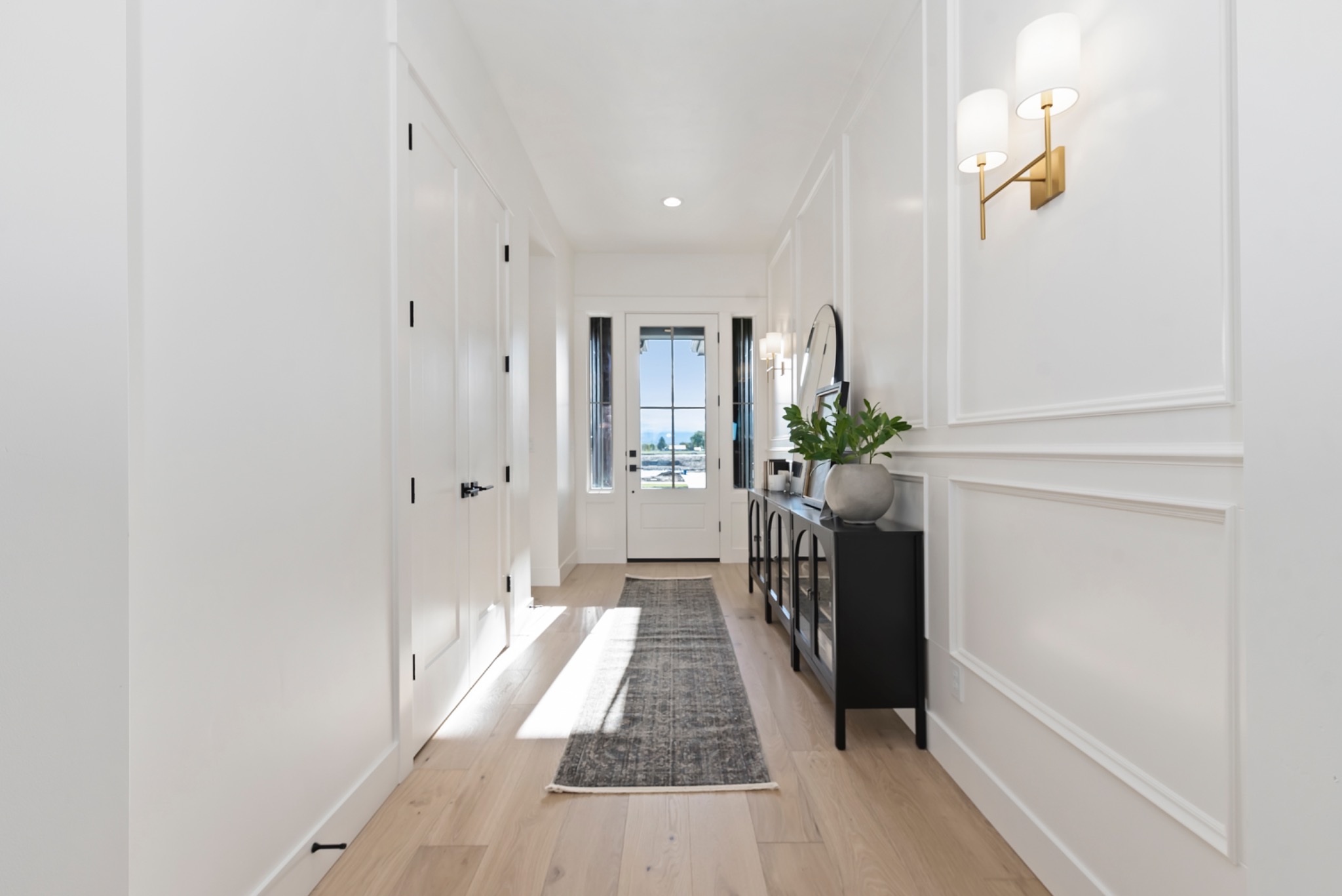 Representative home photos — image 17