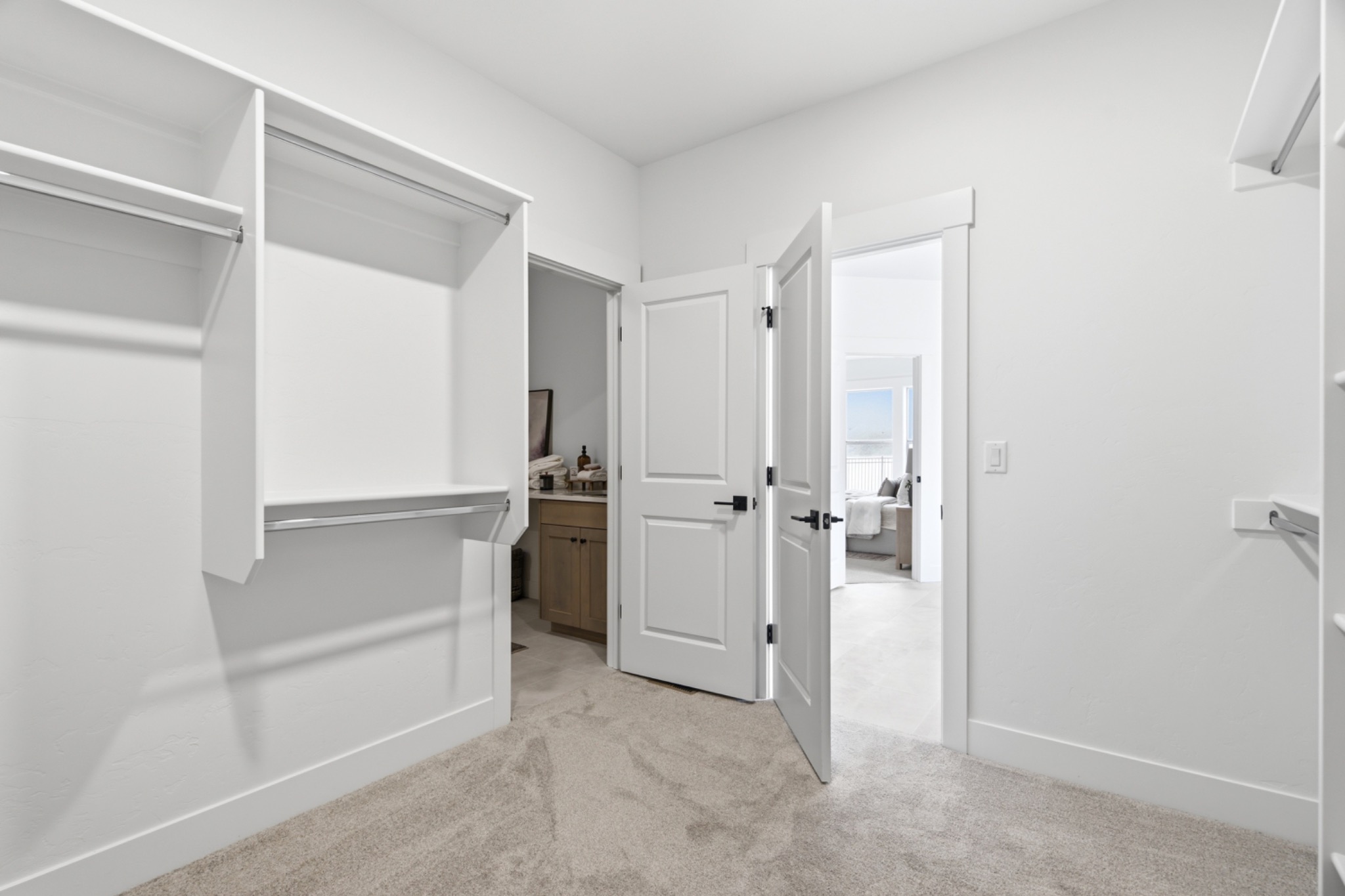 7357 Powell Place — image 21