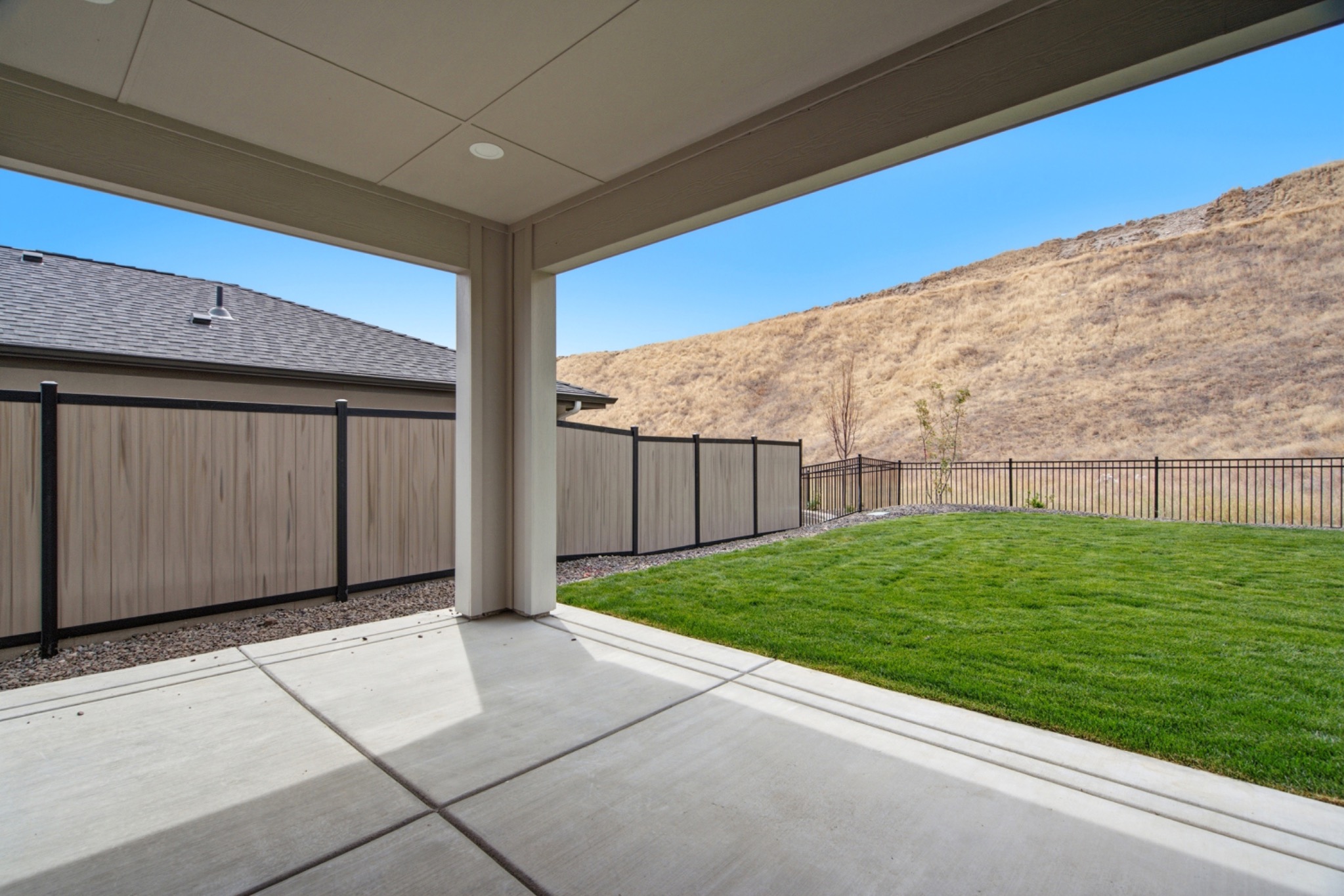 7357 Powell Place — image 30